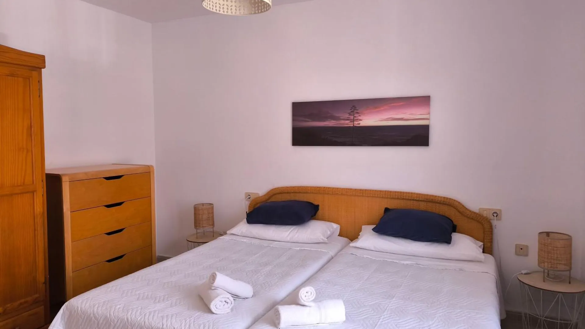 Guest house Acogedoras Habitaciones Privadas Zona Costera Wifi Morro Jable  Spain